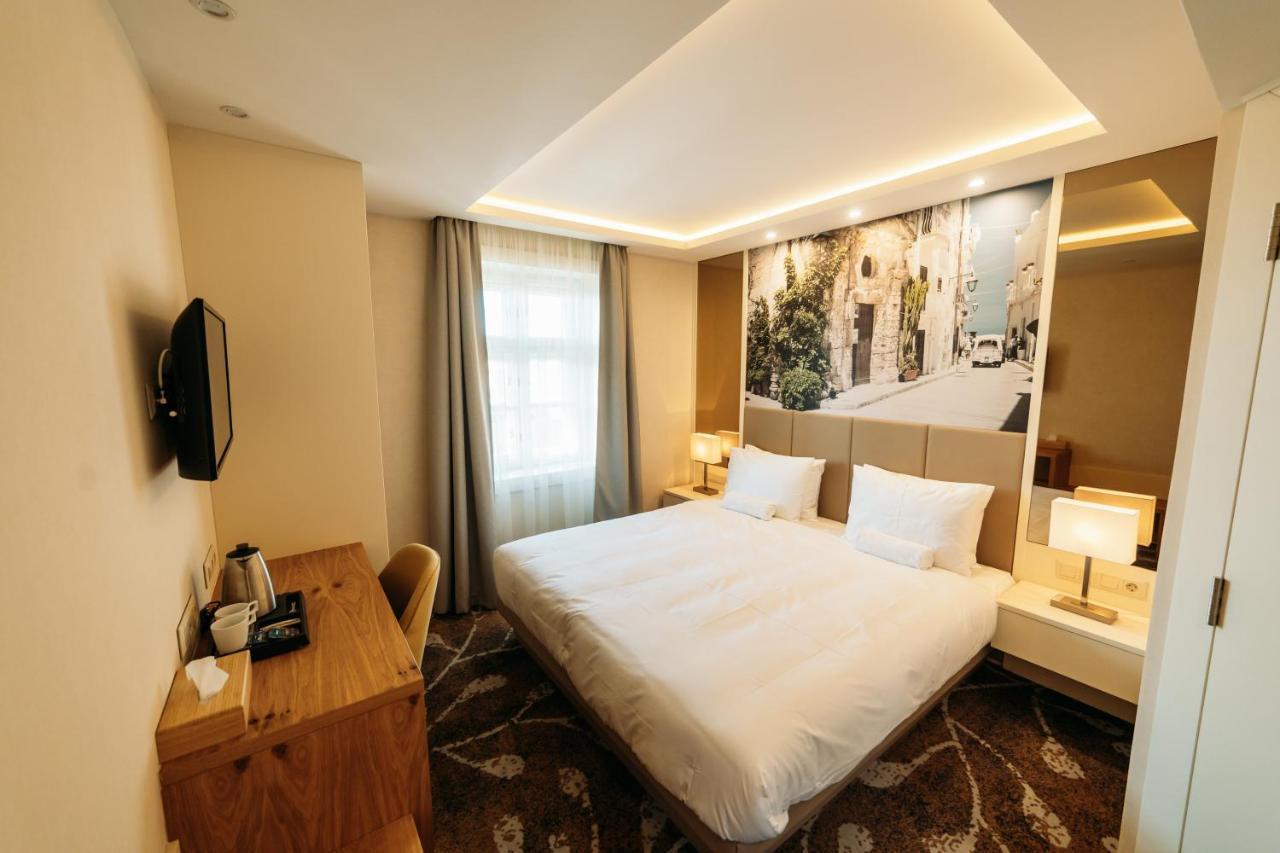 Bed and Breakfast Lábasház Debrecen Esterno foto